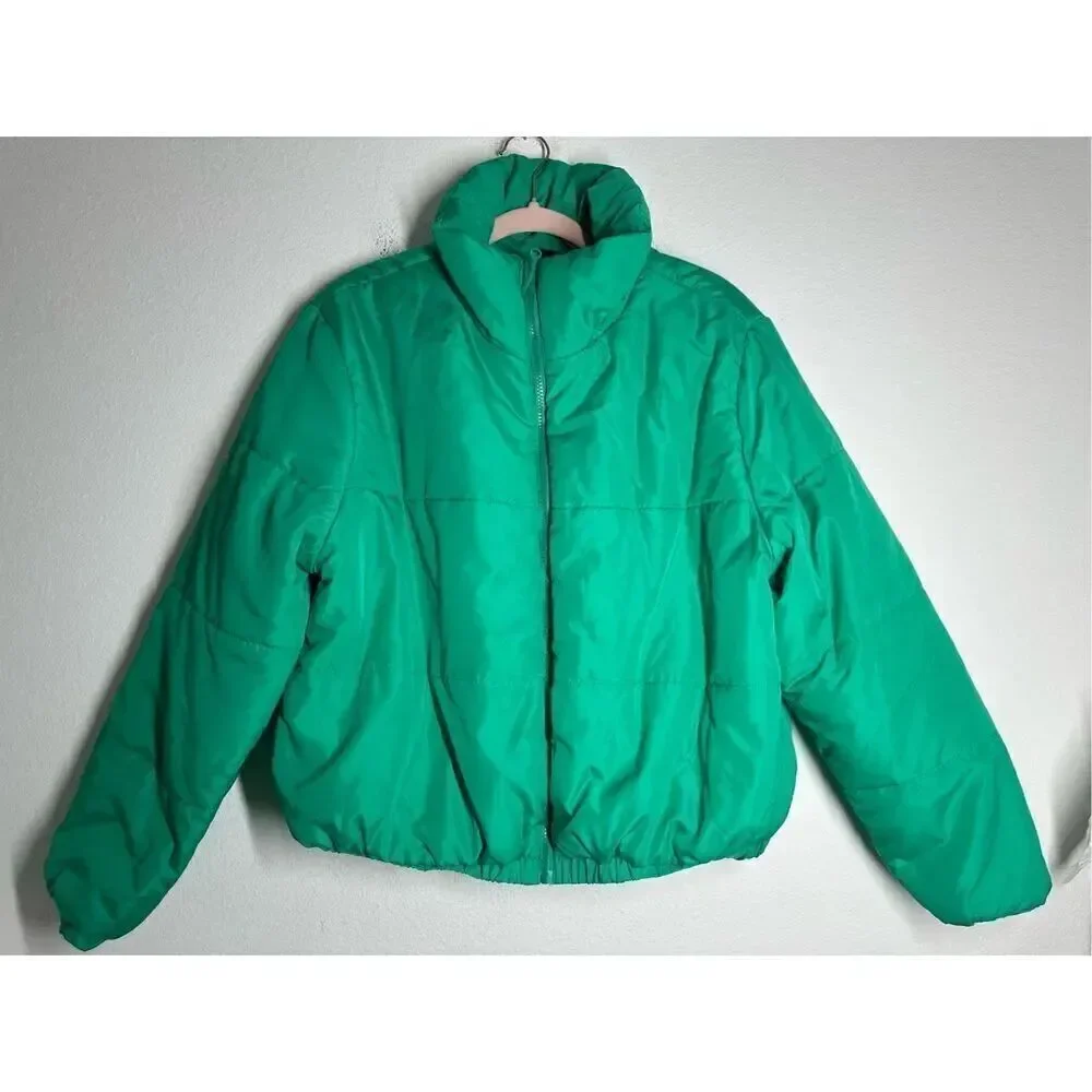 Wild Fable Puffer Jacket Size XL Green Short Zip Front High Neck Collar Pockets